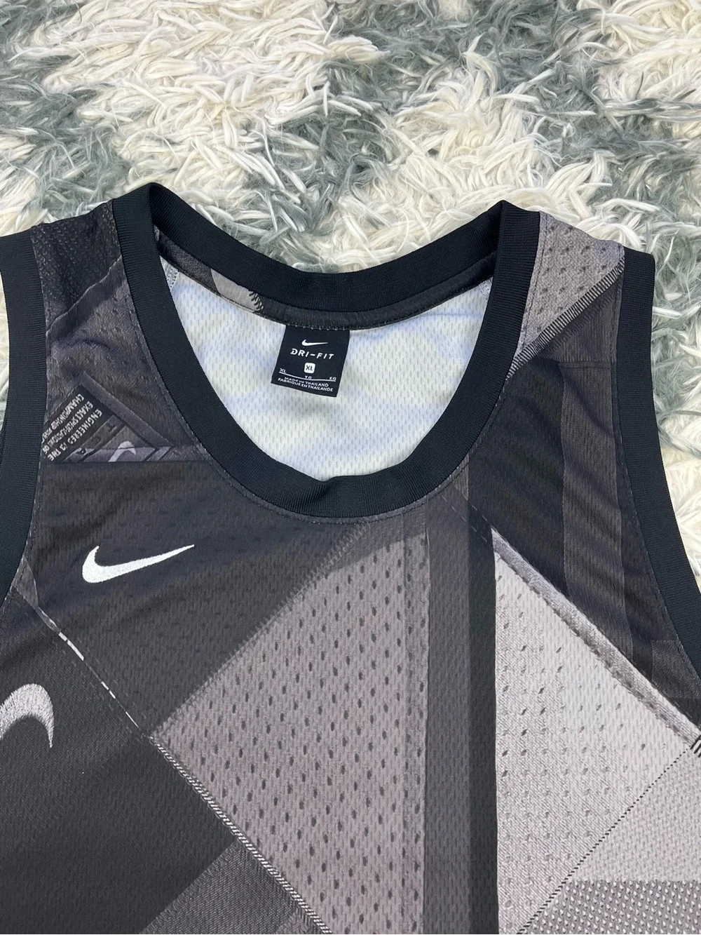 Nike Basketball KD Kevin Durant Tank Top Jersey Sleeveless Black Pattern Size XL
